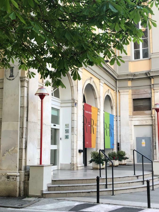 Villa Alla Scalinata Del Teatro Rossetti à Trieste Extérieur photo